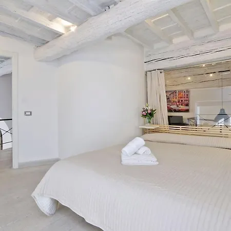 Restart Accommodations Borghese Rome Exterior photo